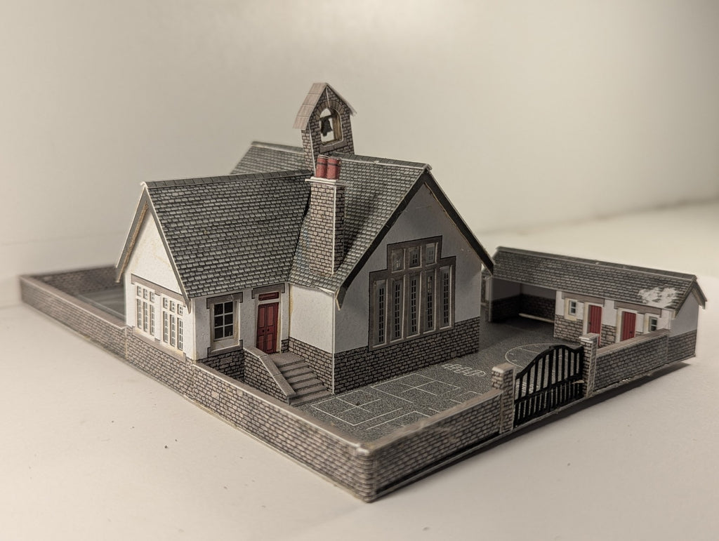 Metcalfe N Gauge Village School Model Building PO253