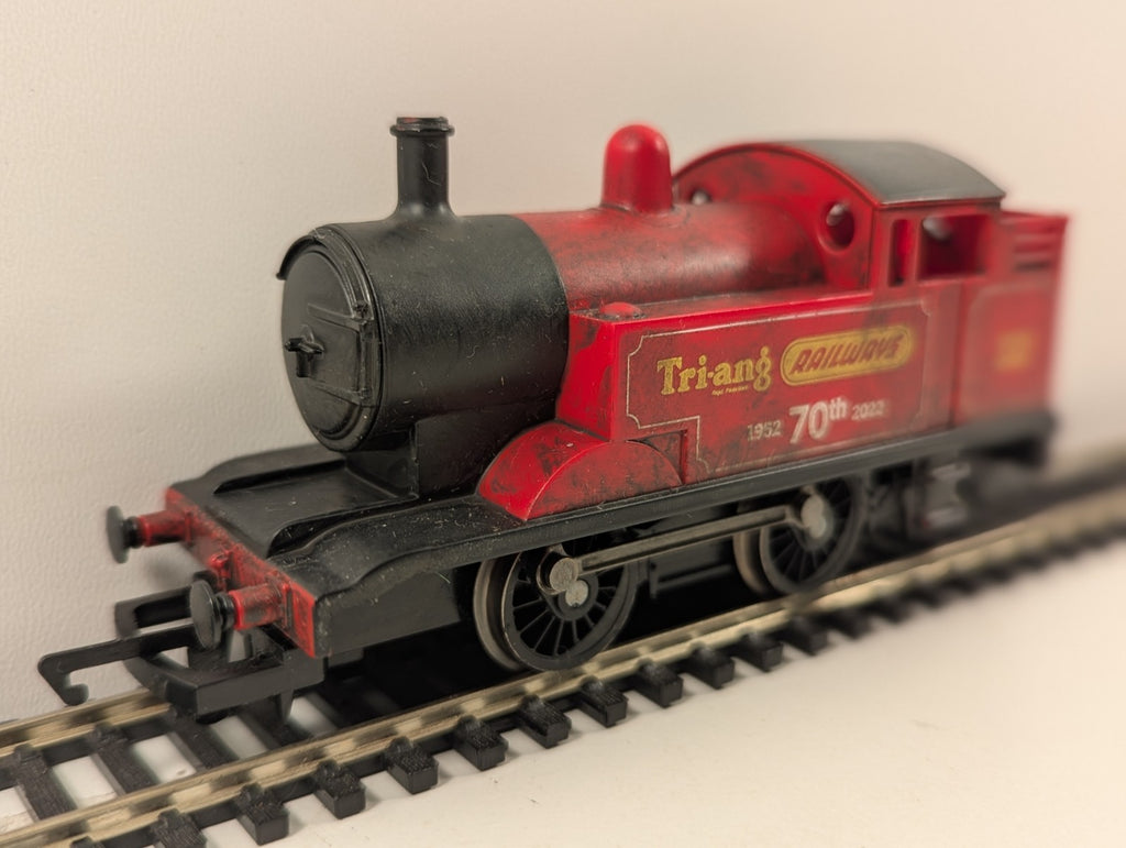 Hornby R30202 70th Anniversary 0-4-0 Loco Weathered