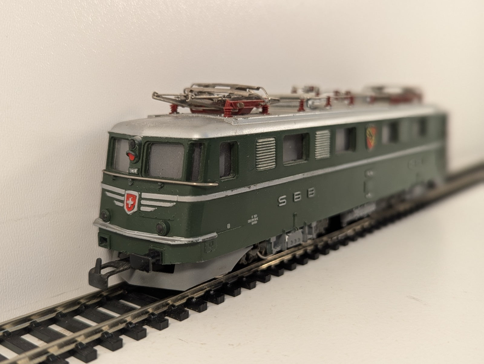 Märklin 3050 H0 Gauge SBB Re 4/4 Electric Locomotive Green - Boxed