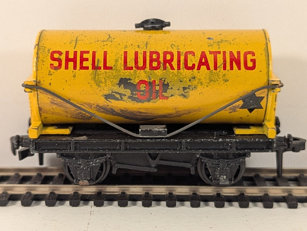 Hornby Dublo OO Gauge Shell Lubricating Oil 14T Tank Wagon (Damaged Paint)