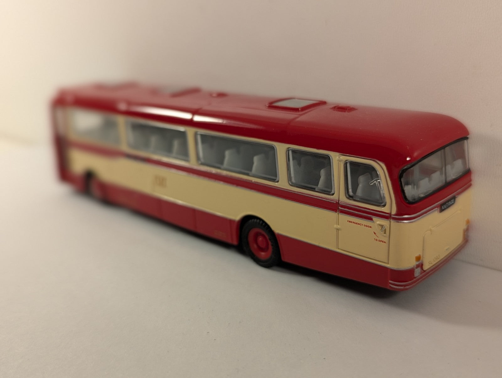 Exclusive First Editions 1:76 Alexander 'Y' Type Bus SL1093