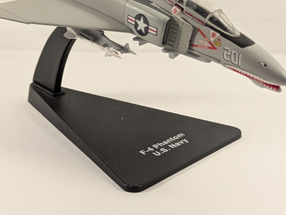 F-4 Phantom Die-cast Model Aircraft 201 U.S. Navy VF-111 Sundowners