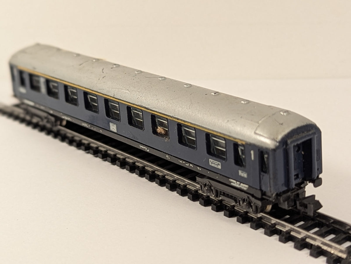 Fleischmann N Gauge DB Express Passenger Coach