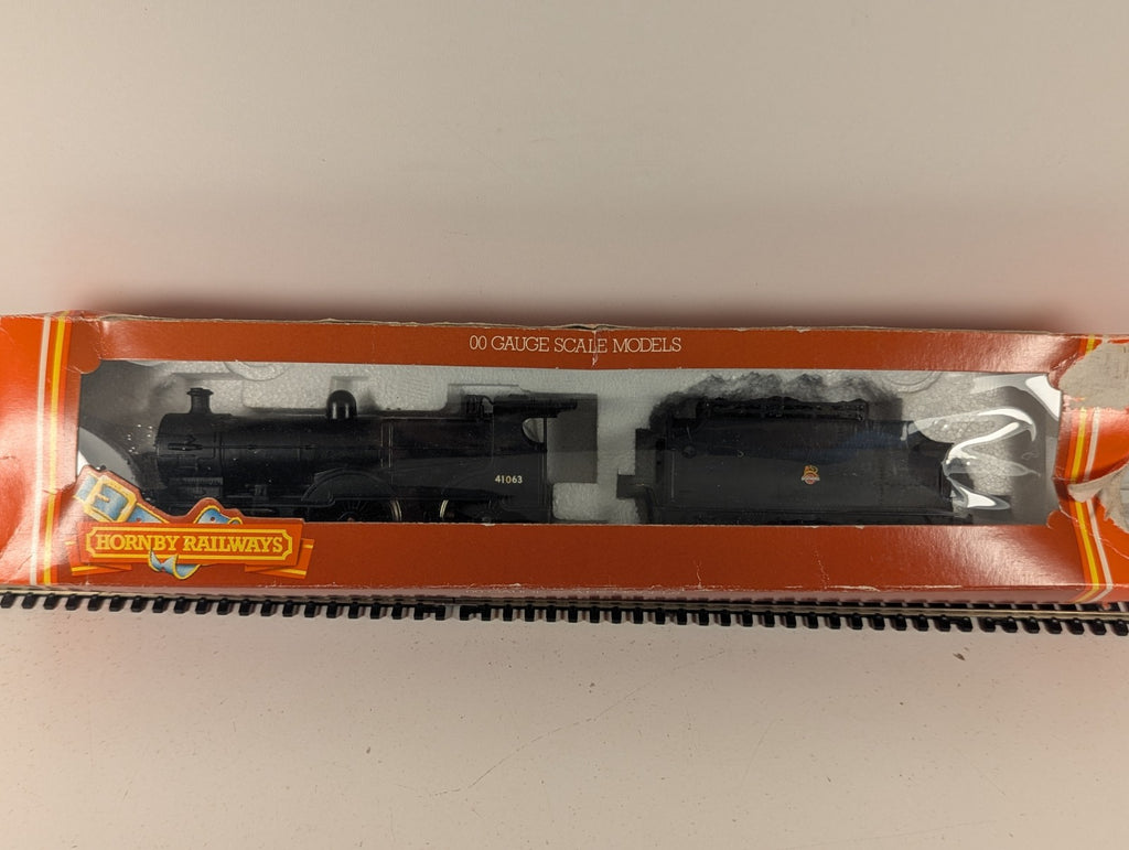 Hornby OO Gauge Class 2P 4-4-0 Steam Locomotive 41063 BR Black - Repaint