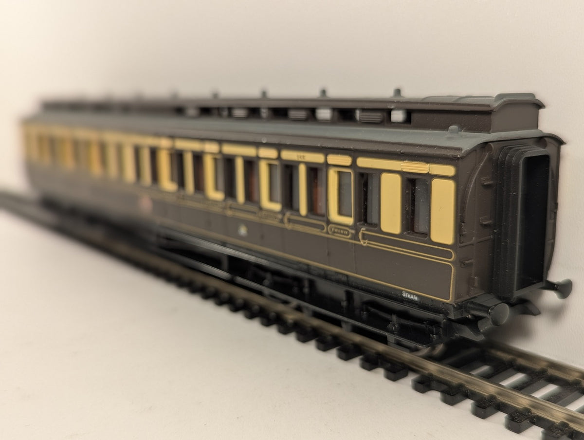 Hornby OO Gauge GWR Clerestory Third Class Coach Passenger Coach 948