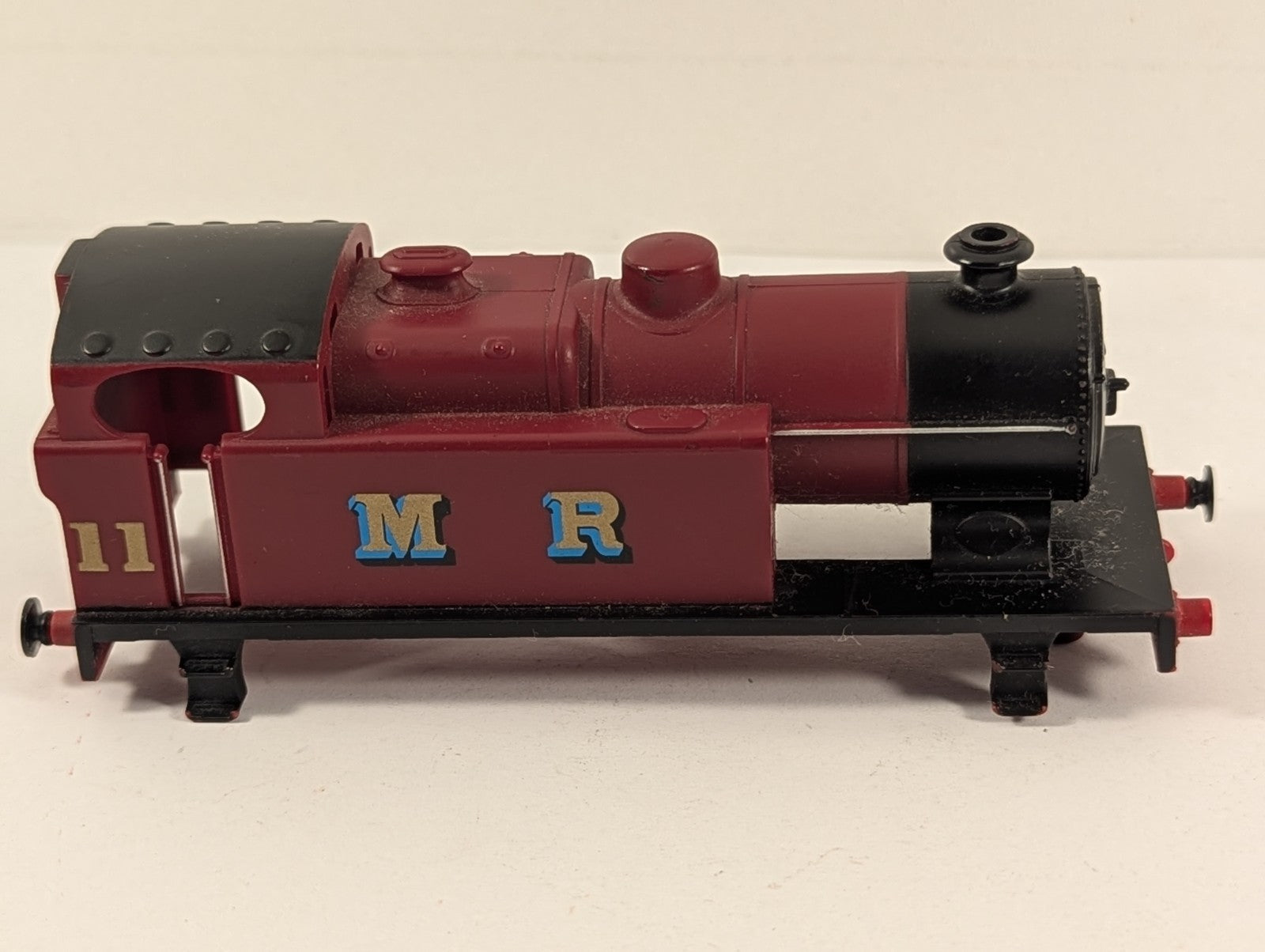 Hornby R3069 OO Gauge Midland Railway 0-4-0 Tank Locomotive Body Shell