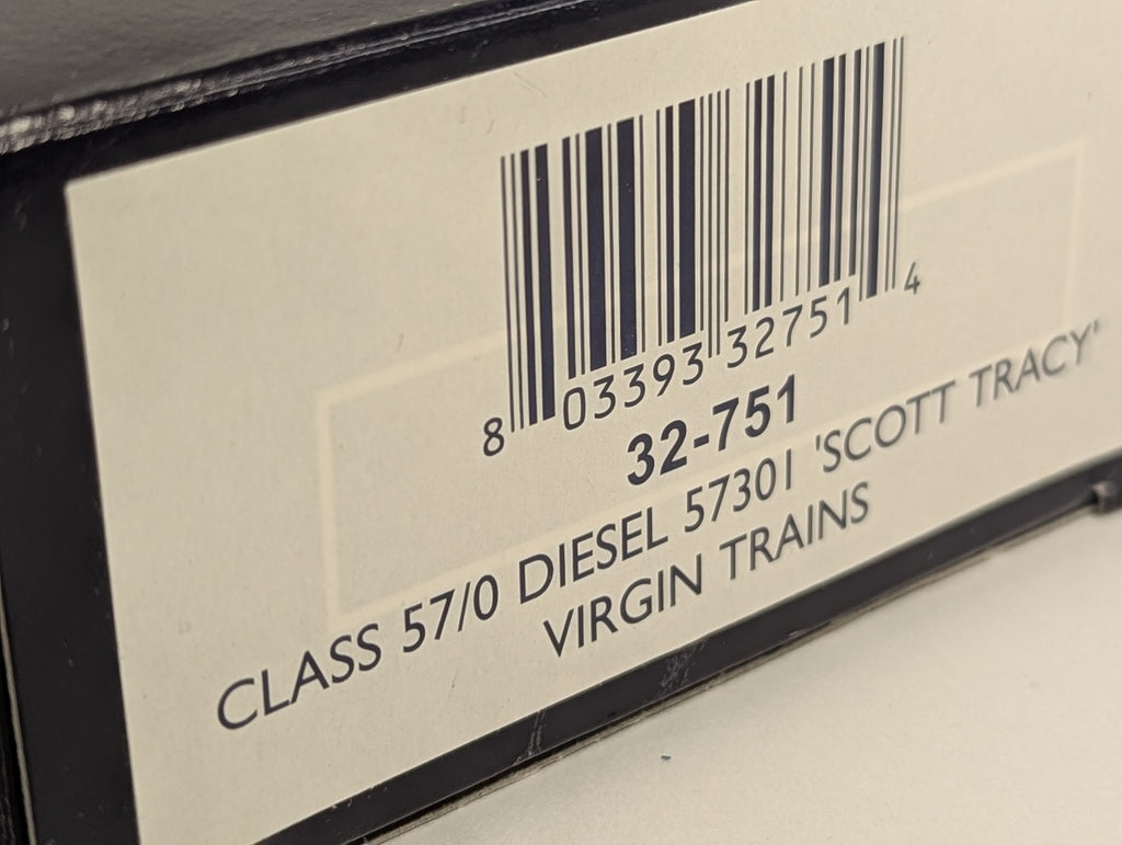 Bachmann OO Gauge Class 57/0 57301 'Scott Tracy' Diesel Locomotive Virgin Trains