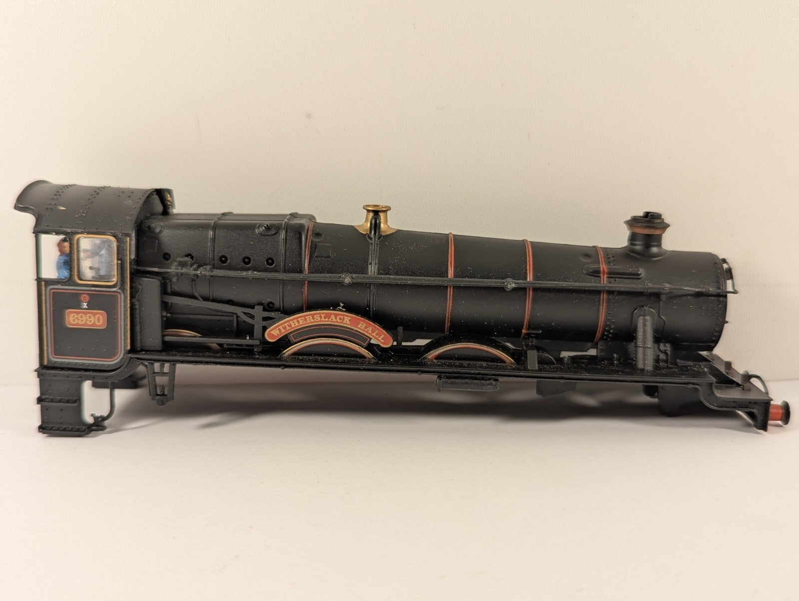 Hornby OO Gauge Modified Hall Class 'Witherslack Hall' Locomotive - Shell Only