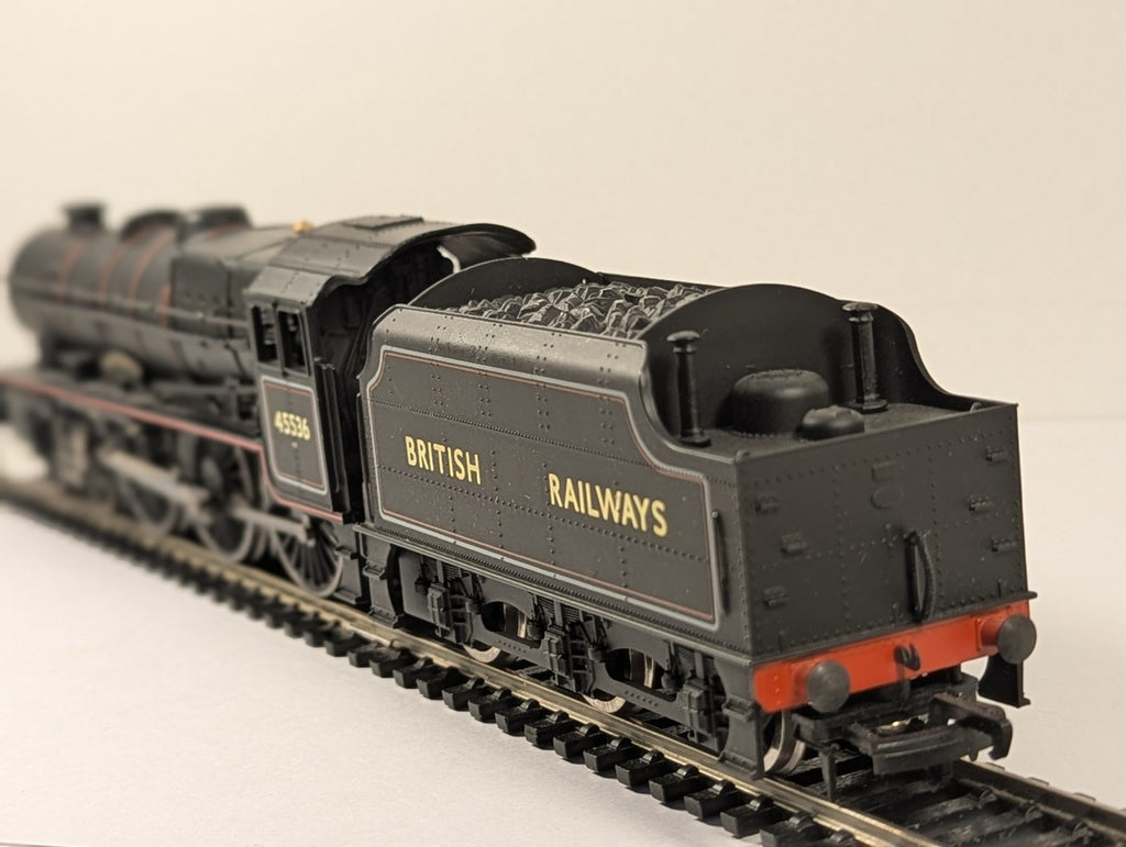 Bachmann OO Gauge Patriot Class 45536 Private W Wood VC BR Steam Loco