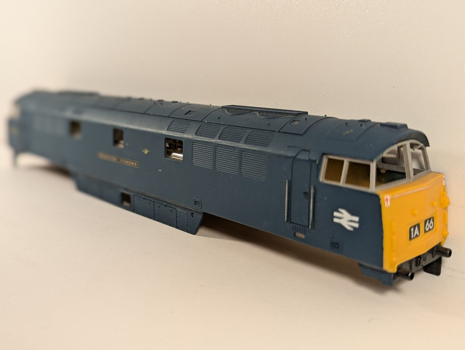 Hornby OO Gauge Class 52 Western 'Western Renown' Locomotive Body Shell D1071