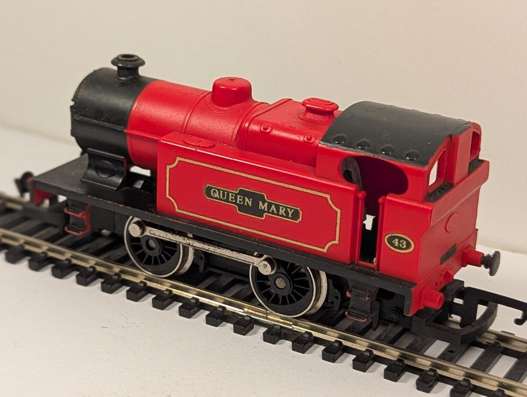 Hornby R863 OO Gauge Class D 0-4-0T “Queen Mary”