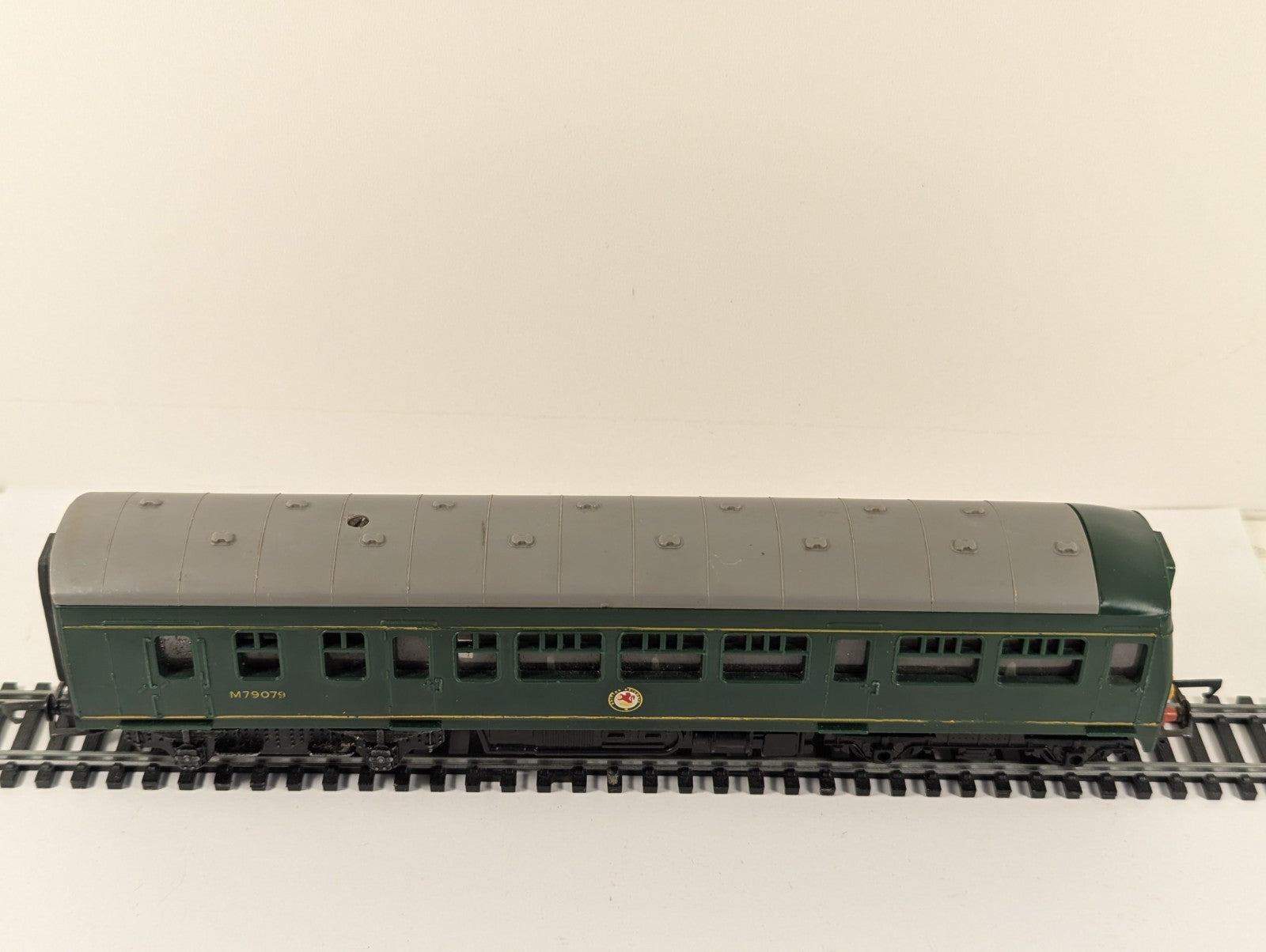 Tri-ang R157 OO Gauge Diesel Railcar Power Car Poor Runner