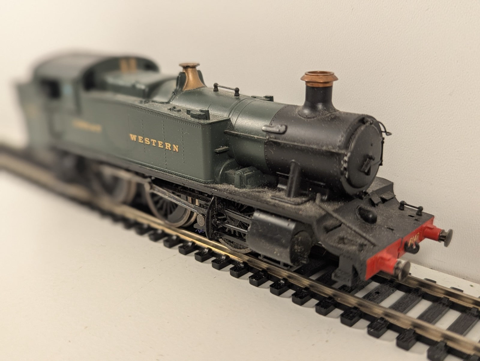 Hornby OO Gauge GWR 61xx Large Prairie Tank 6147 – Spares Repair