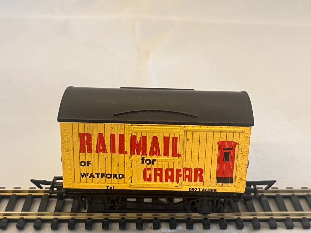 Graham Farish OO Gauge Railmail for Grafar Vent Van
