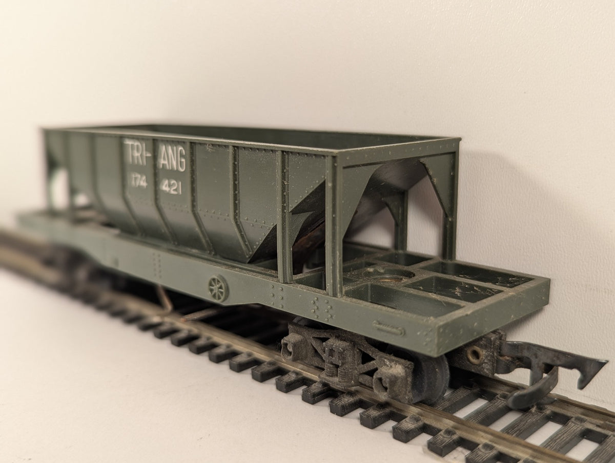 Tri-ang OO Gauge Operating Hopper Wagon Goods Wagon 174421 Tri-ang Green R111