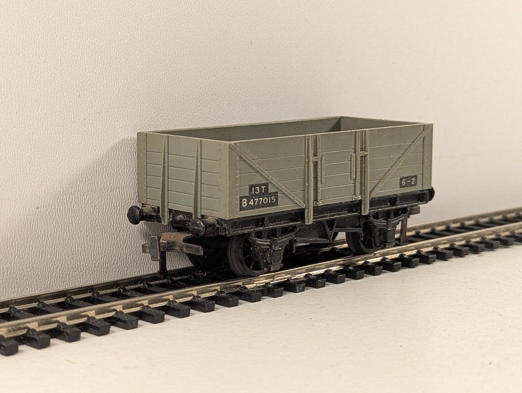 Hornby Dublo 32074 OO Gauge 13-Ton Standard Wagon - Boxed