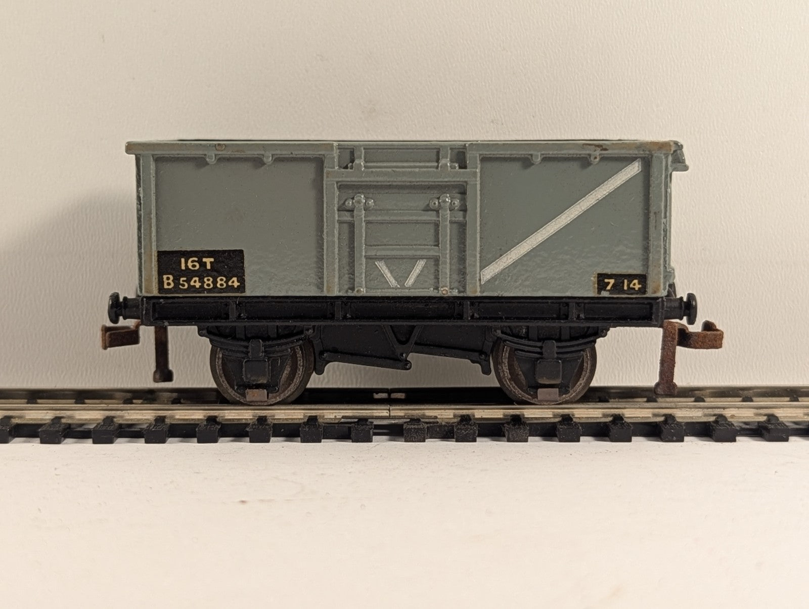 Hornby Dublo 32056 OO Gauge D2 Mineral Wagon - Boxed