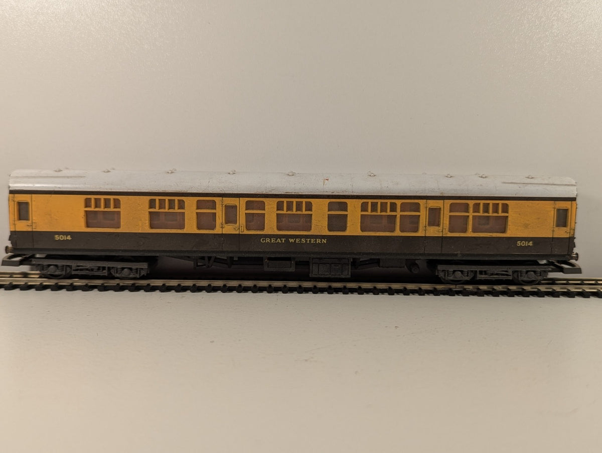 Lima OO Gauge GWR Mk1 Corridor Composite Coach