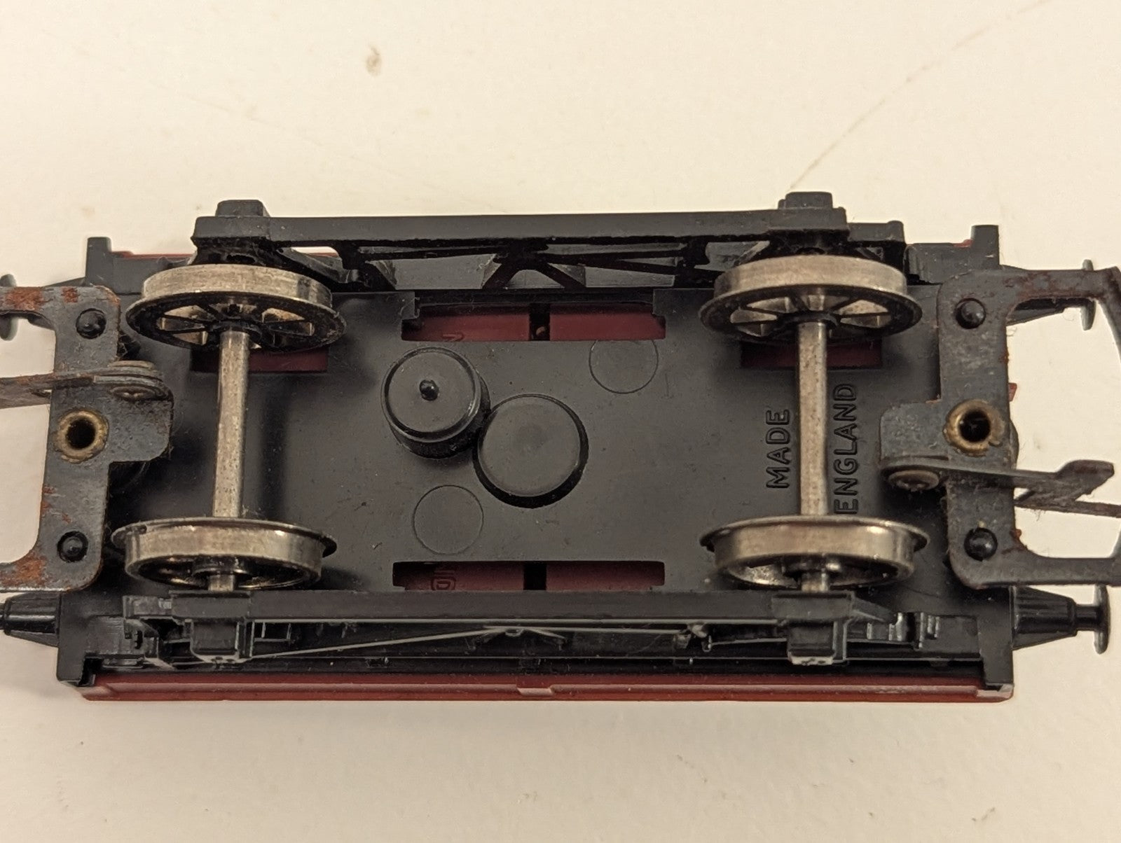 Tri-ang Railways R17 OO Gauge Red Bolster Wagon