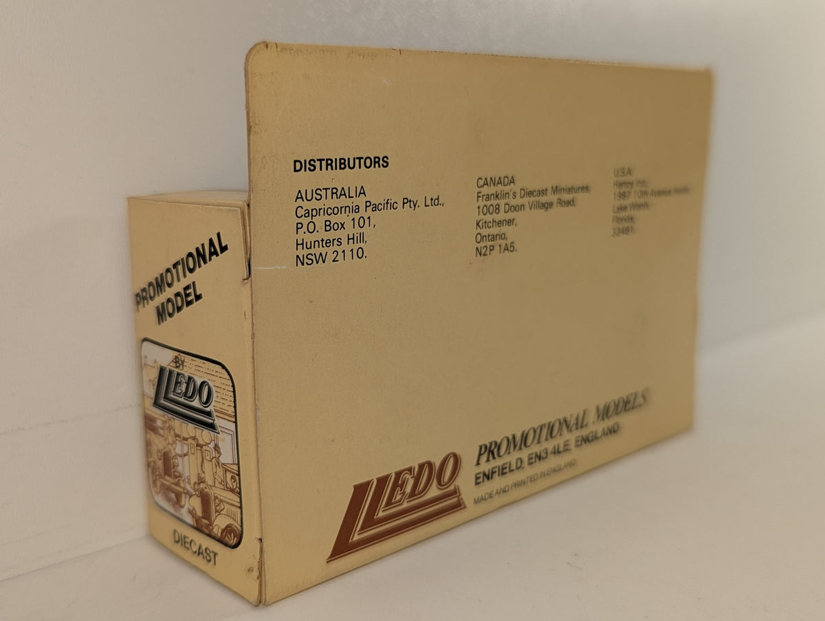 Lledo AEC Regal Coach Die-cast Model Bus 703 Oxford