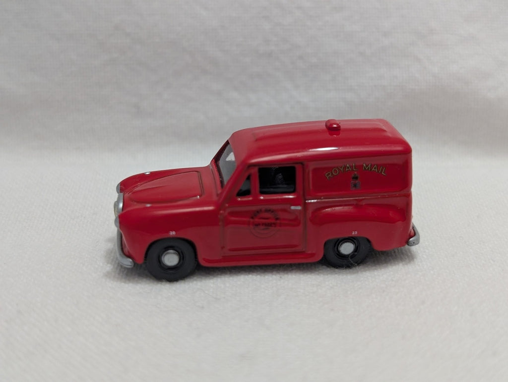 Classix 1:76 Scale / OO Gauge Austin A35 Van Die-cast Vehicle 940 EXU Royal Mail
