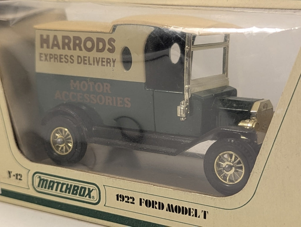 Matchbox Models of Yesteryear 1922 Ford Model Harrods T Van Die-cast Model