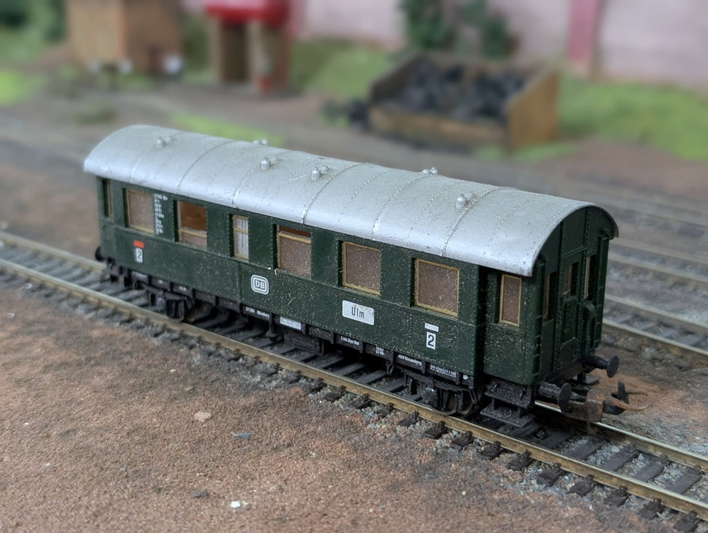 Lima 2nd Class Passenger Coach 27261 of the DB