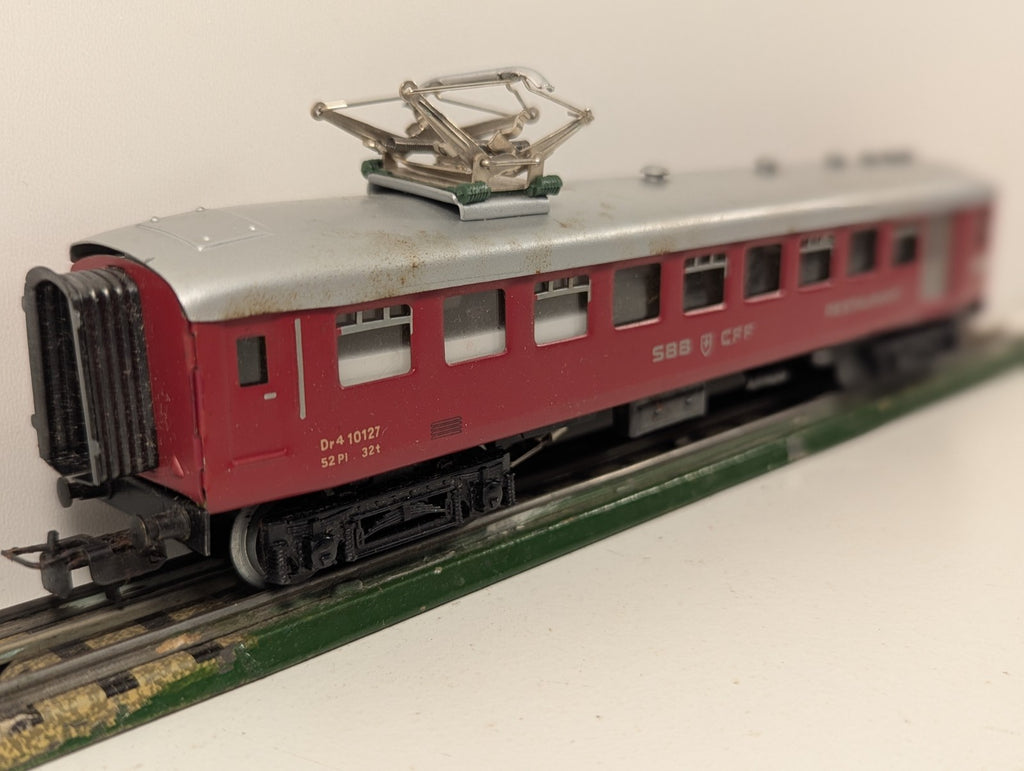 Märklin 4035 HO Gauge SBB Restaurant Coach – Working Lights