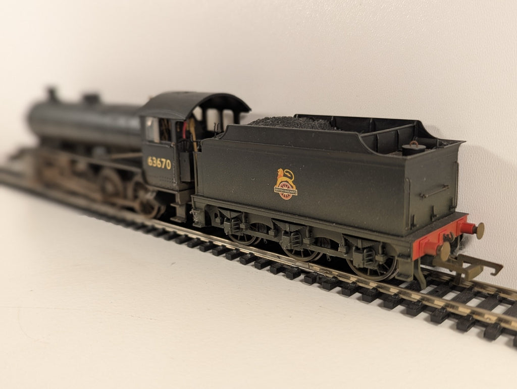 Hornby R3089 BR Thompson Class O1 2-8-0 No. 63670 Weathered