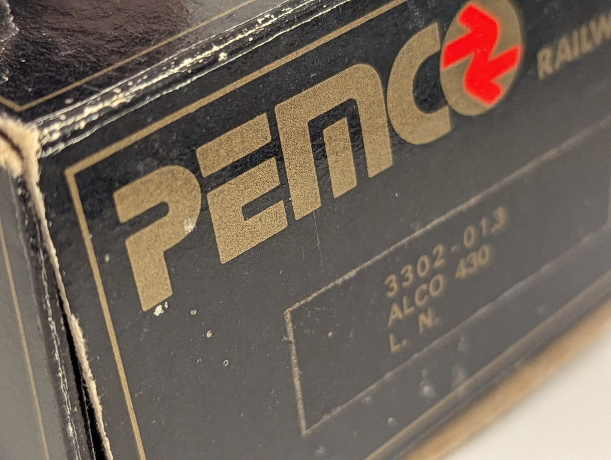 Pemco 3302-013 HO Scale Alco C430 L&M Silver – Missing Coupling