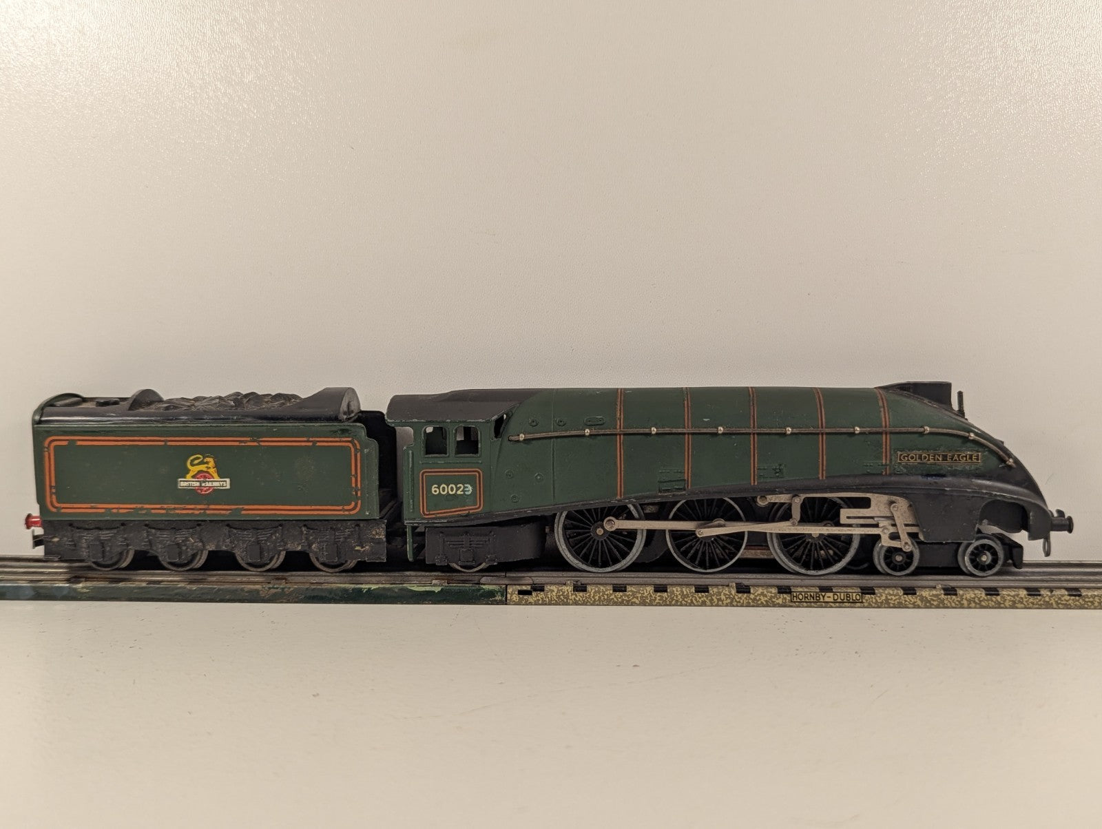 Hornby Dublo 3-Rail A4 4-6-2 “Golden Eagle” BR Green