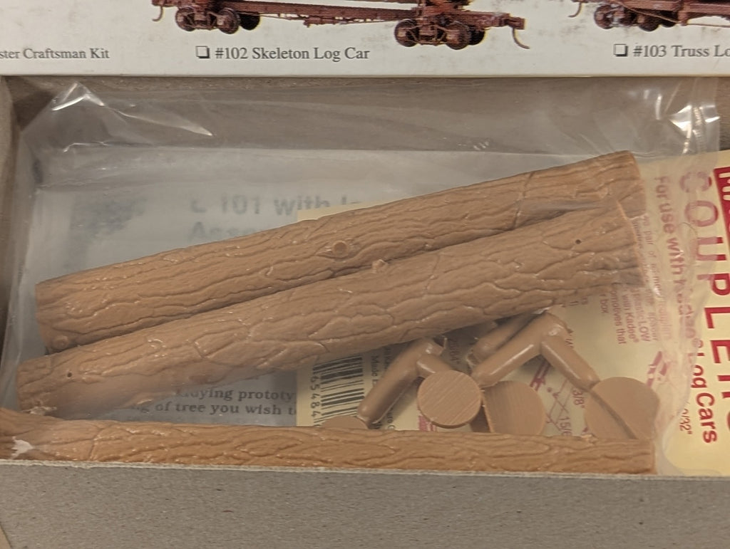Kadee HO Scale Disconnect Log Trucks with Logs Master Builder's Kit Goods Wagon