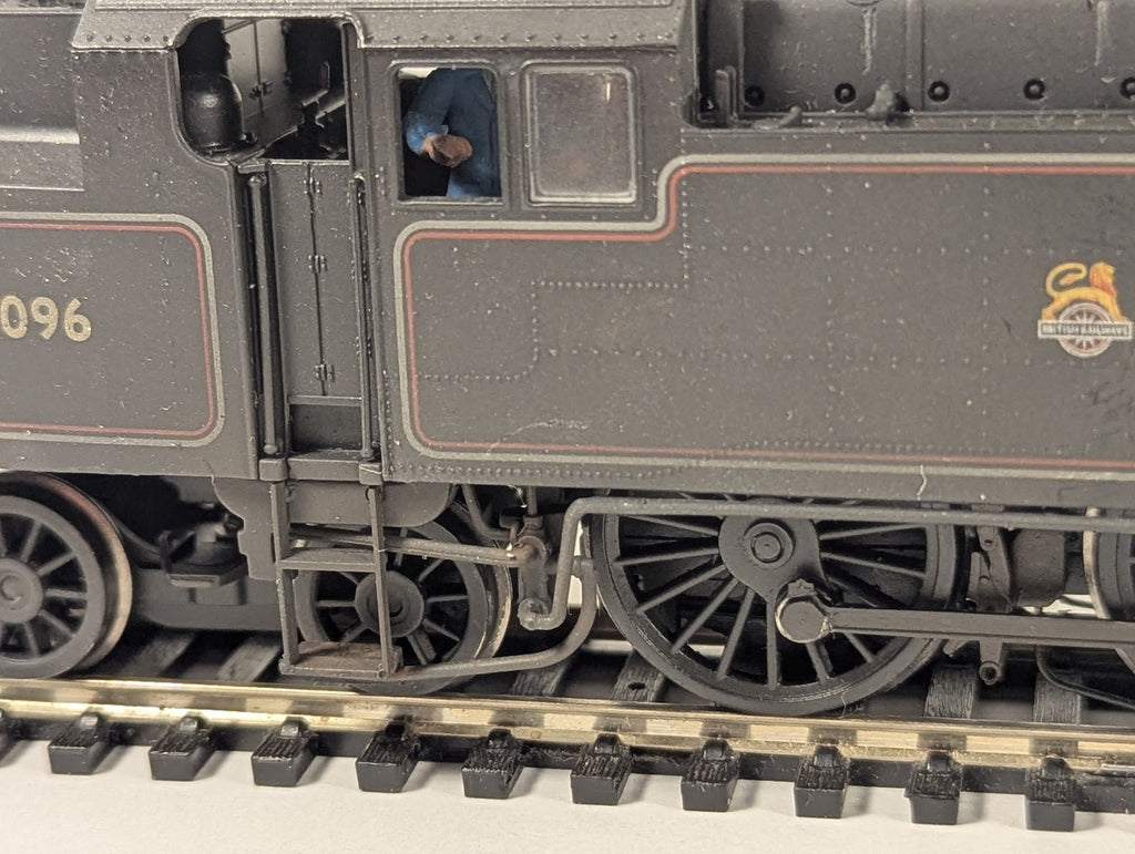 Bachmann OO Gauge LMS Fairburn Class 4MT 2-6-4T Steam Locomotive 42096
