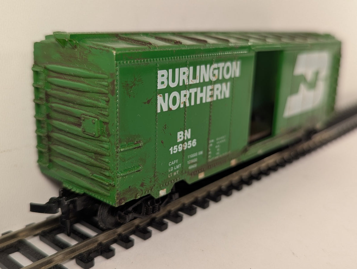 Life-Like HO Gauge Burlington Northern 40ft Steel Boxcar 159956