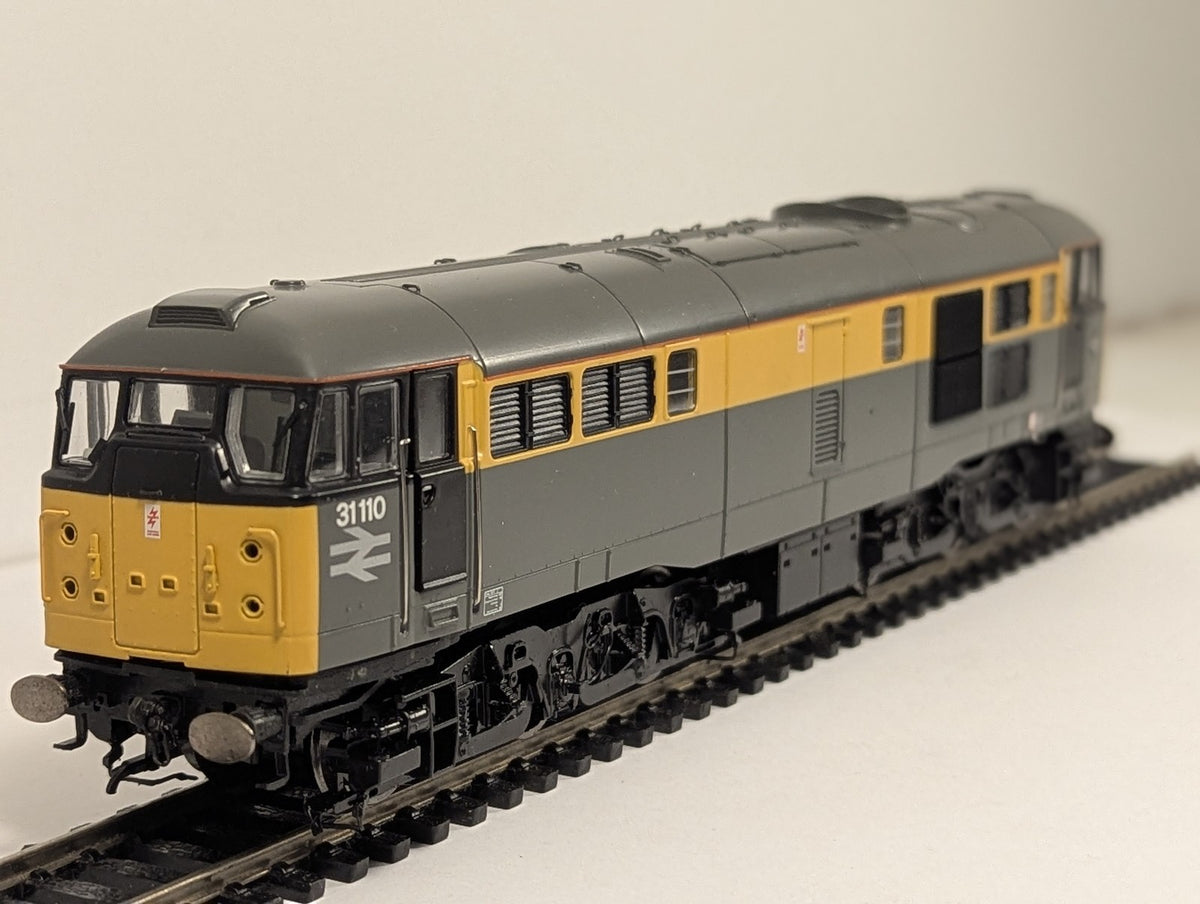 Hornby OO Gauge BR Class 31 A-I-A Diesel Electric Locomotive '31110'