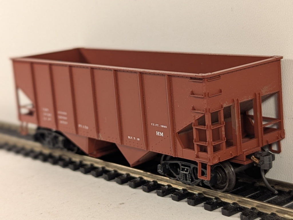 Accurail HO Gauge USRA 55-Ton Hopper Wagon Oxide Red (Data Only) 2599