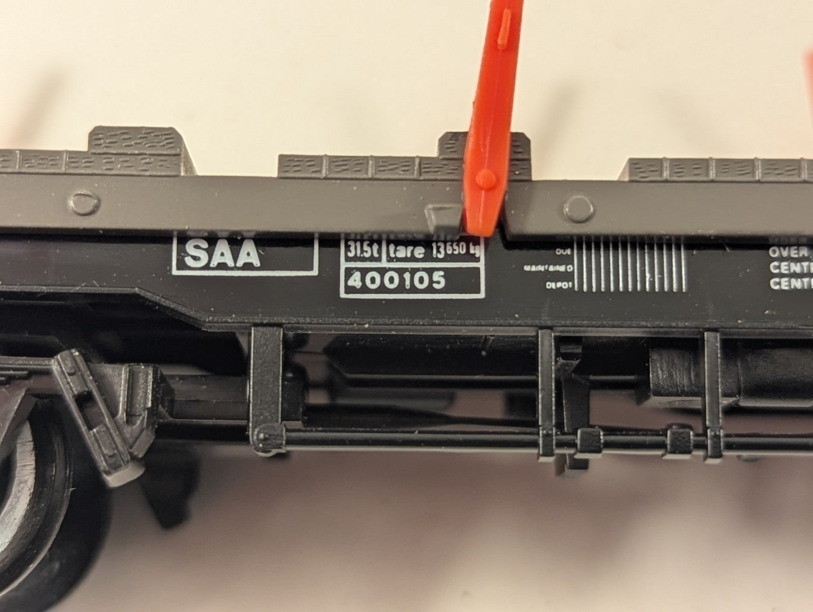 Hornby OO Gauge BR SAA Steel Carrier Wagon Goods Wagon 400105 BR Grey