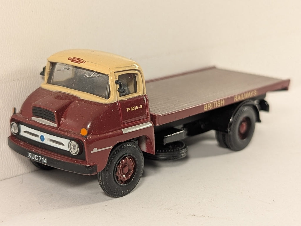 Base Toys OO Gauge Ford Thames ET6 Flatbed Road Vehicle 7F 3019-S