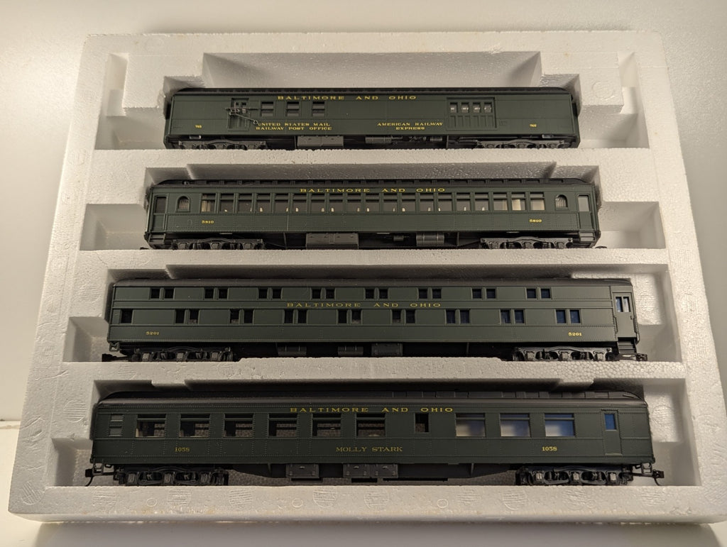 Rivarossi HO Scale Baltimore & Ohio 1920s Passenger Car Set B Coach