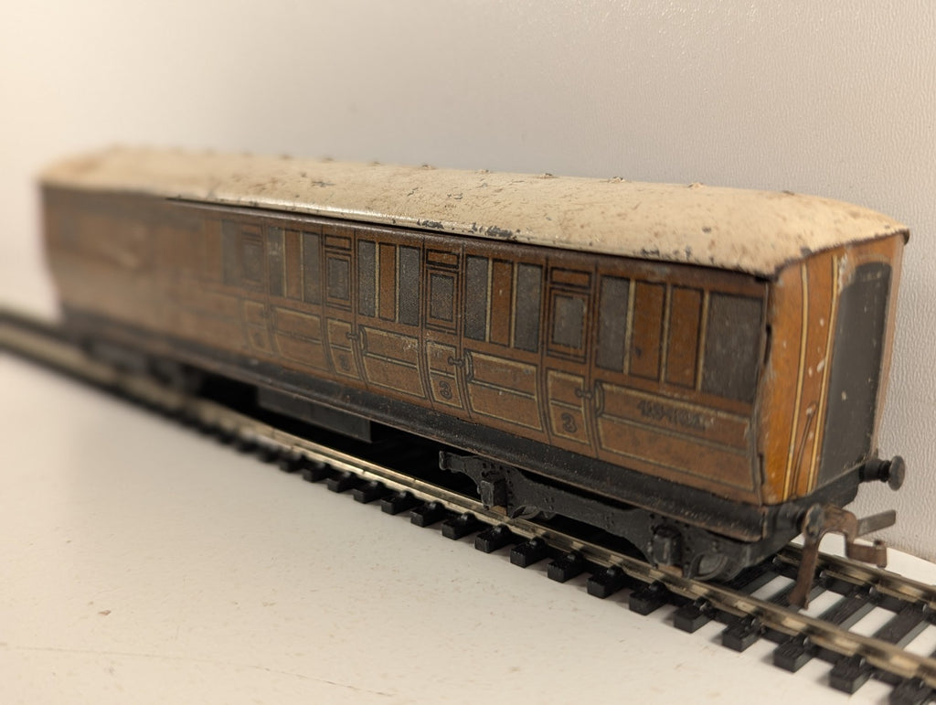 Hornby Dublo OO Gauge D12 LNER Corridor Brake Third Coach Passenger