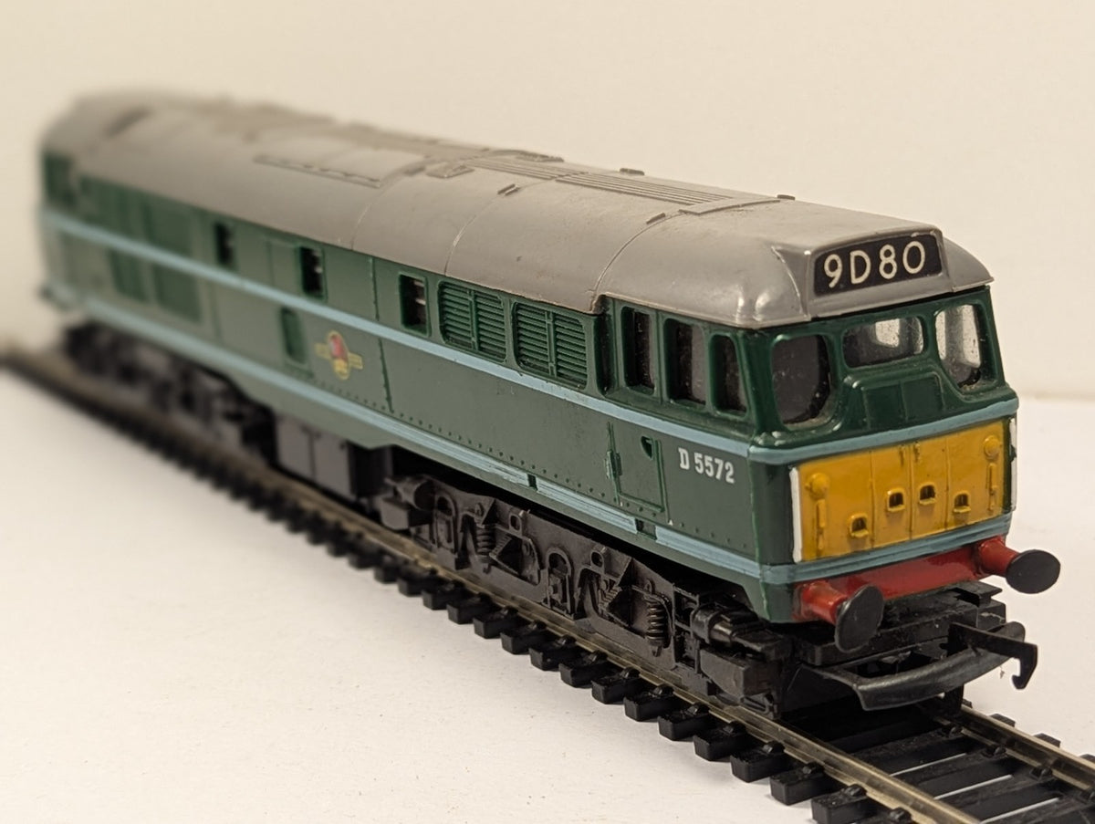 Tri-ang Hornby R357 OO Gauge Class 31 Diesel Locomotive