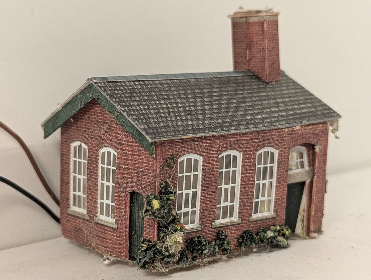 Metcalfe N Gauge Industrial Pump House Building Red Brick with Lights