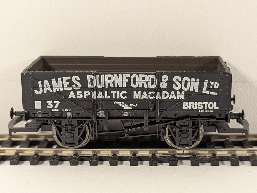 Hornby OO Gauge 7 Plank Open Wagon James Durnford & Son Ltd 37