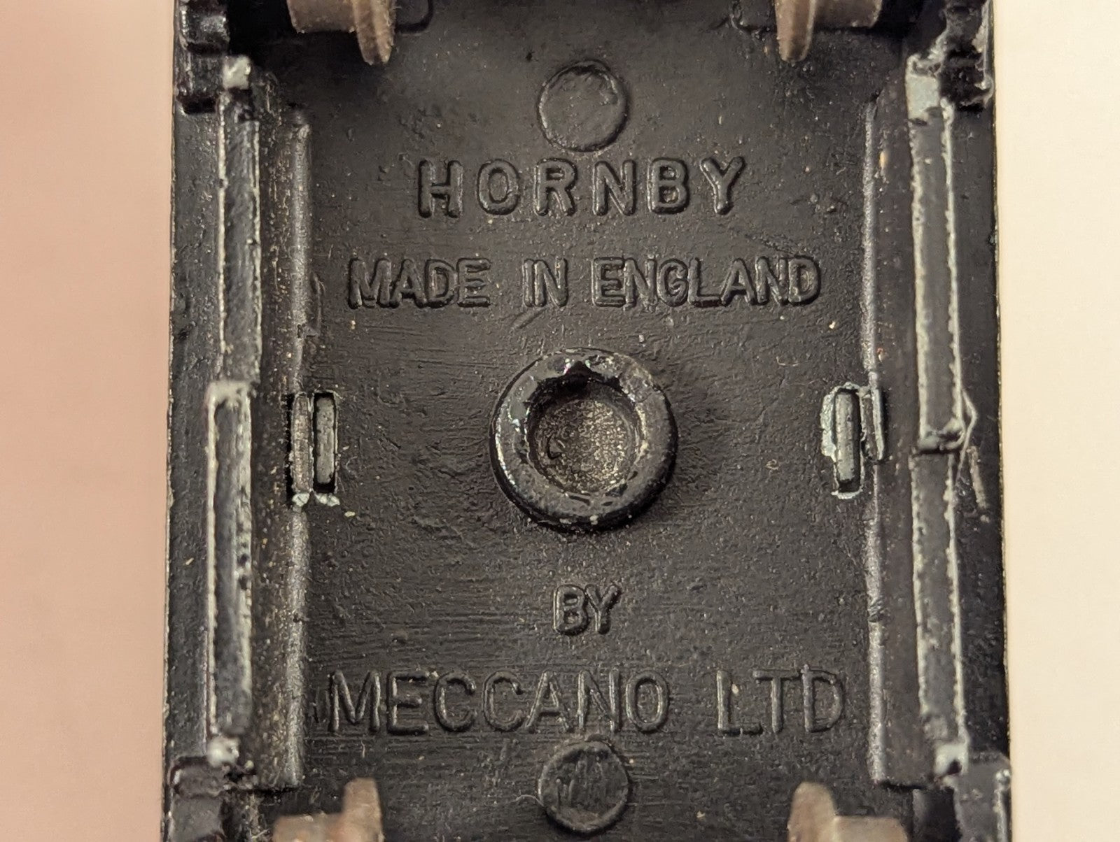 Hornby Dublo D1 OO Gauge Esso Royal Daylight Paraffin Tank Wagon