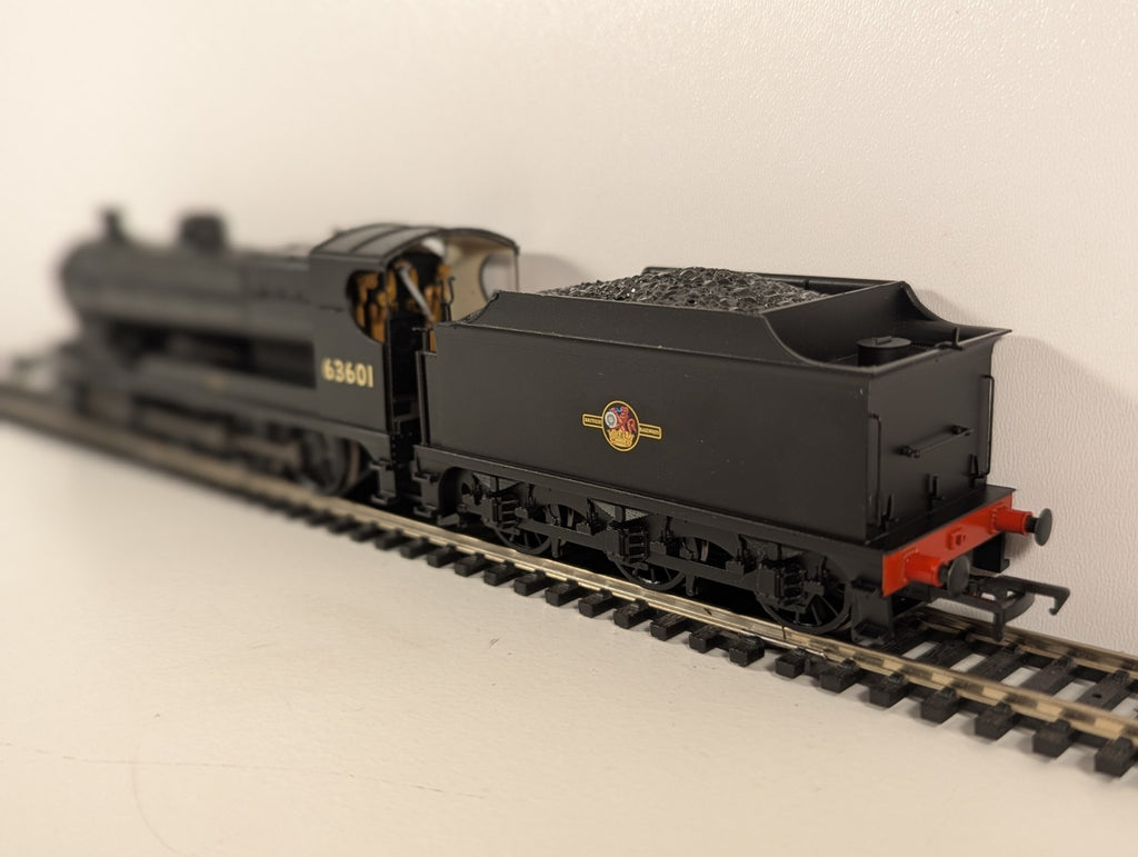 Bachmann 31-001 Robinson O4 Class Steam Locomotive in BR Black (Late Crest)