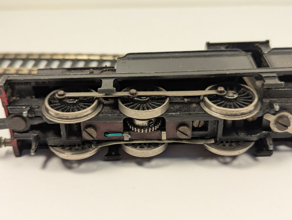 Hornby Dublo 2206 OO Gauge BR R1 0-6-0T Tank Loco 31337
