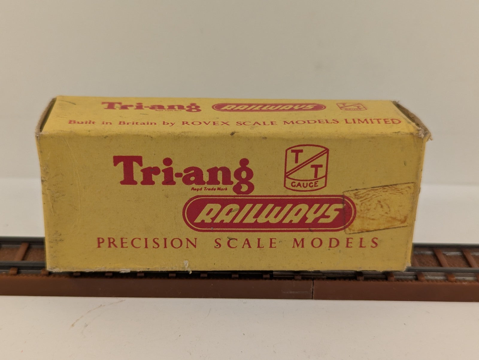 Tri-ang TT Gauge T274 21-Ton Bulk Ore Hopper Wagon
