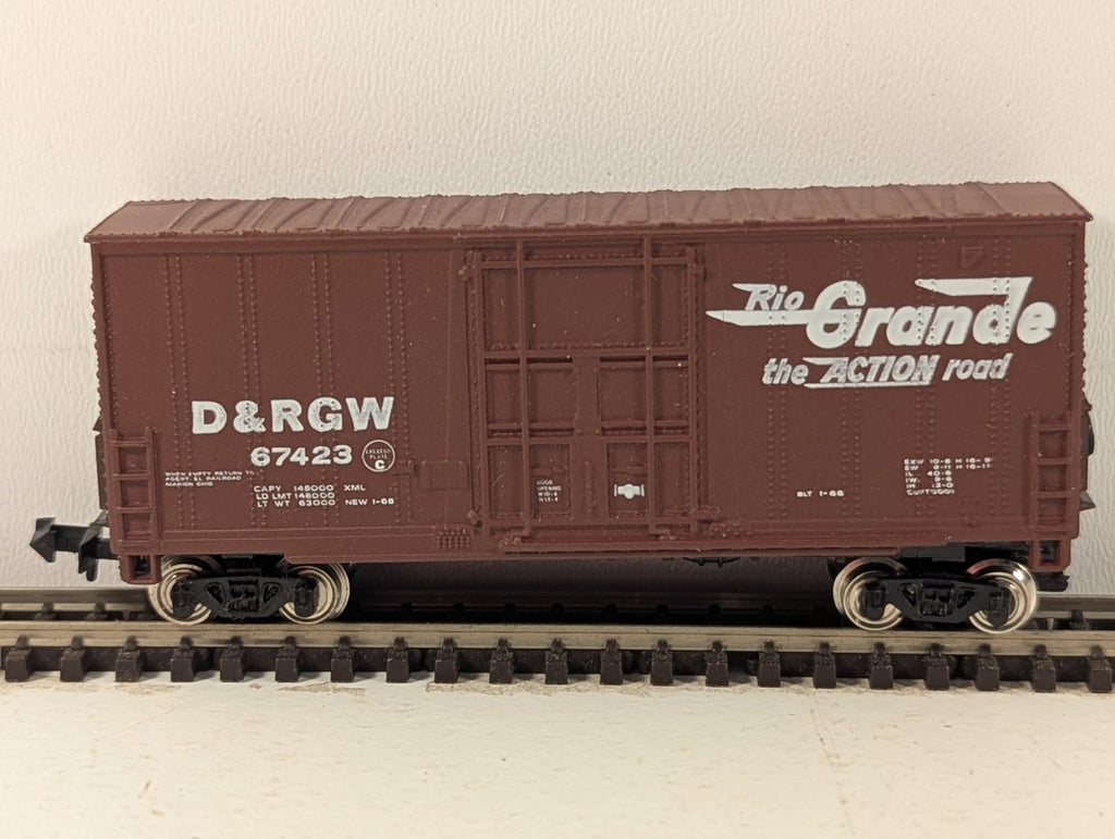 Bachmann N Gauge Denver & Rio Grande Western Hi-Cube Box Car - Missing Coupler