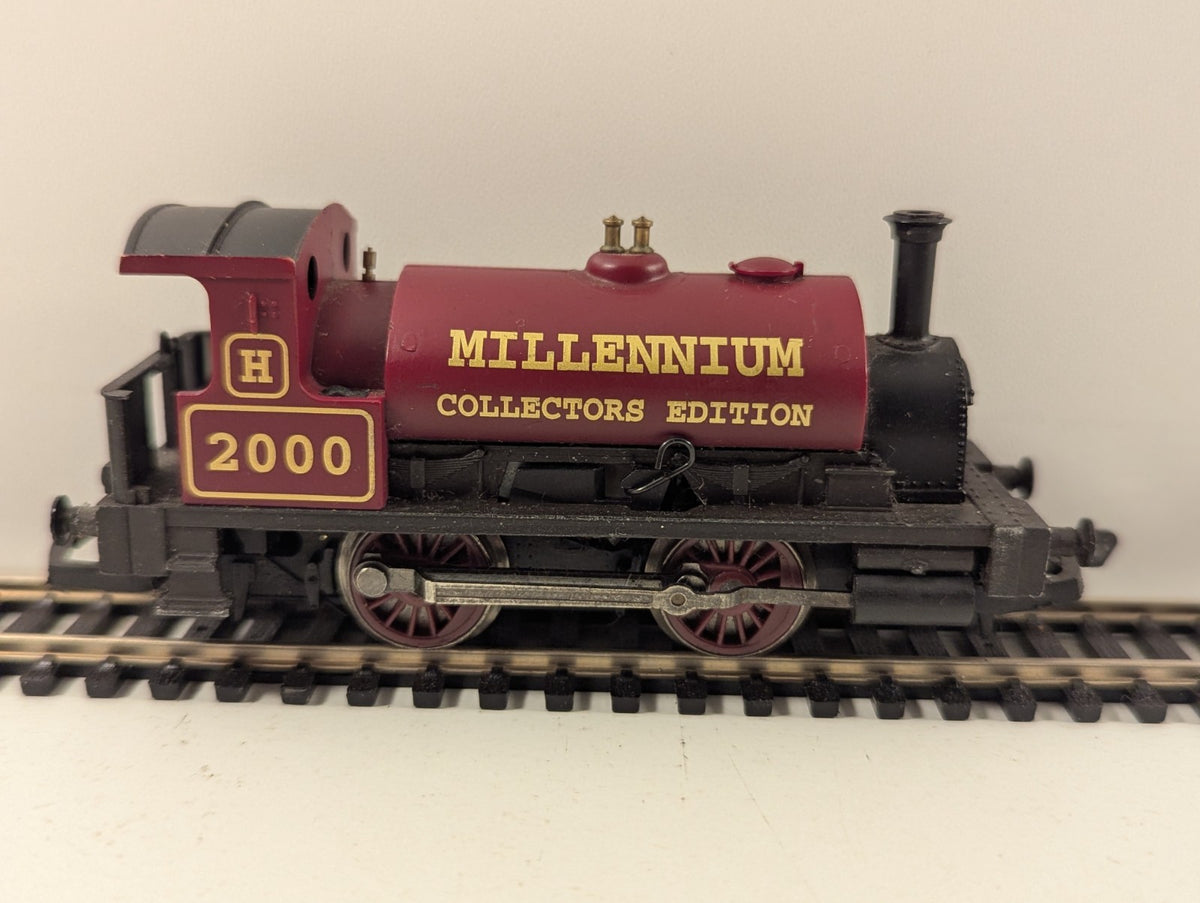 Hornby R2150 OO Gauge 0F 0-4-0 Saddle Tank Millennium Edition – Poor Runner