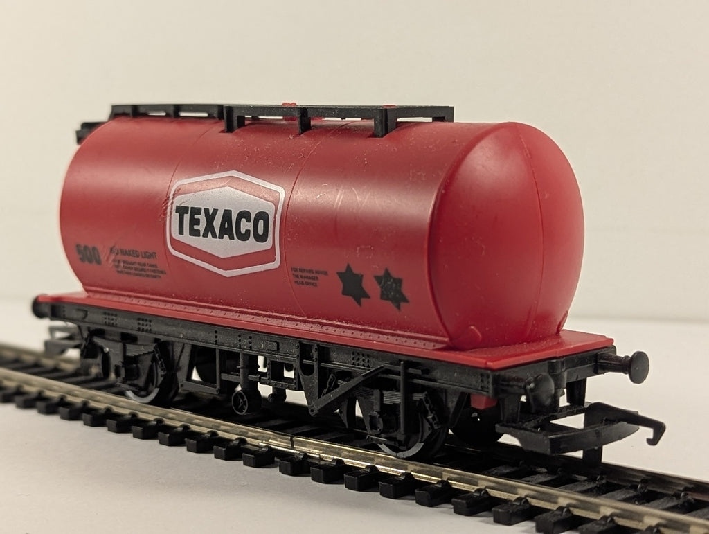 Hornby OO Gauge Texaco Tank Wagon 500 Texaco Red R013